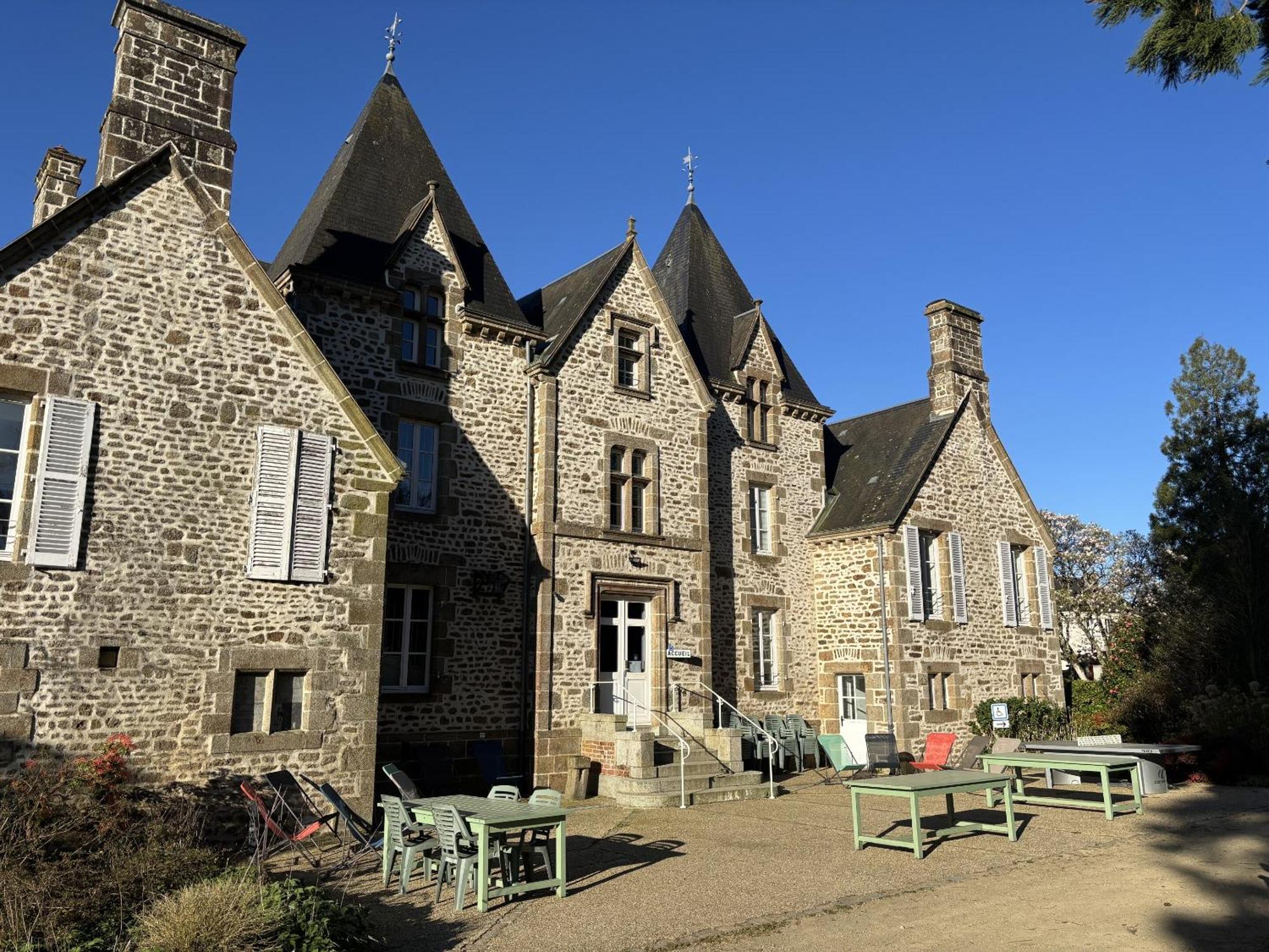 Chateau Du Bourg Saint-Denis-de-Gastines Экстерьер фото